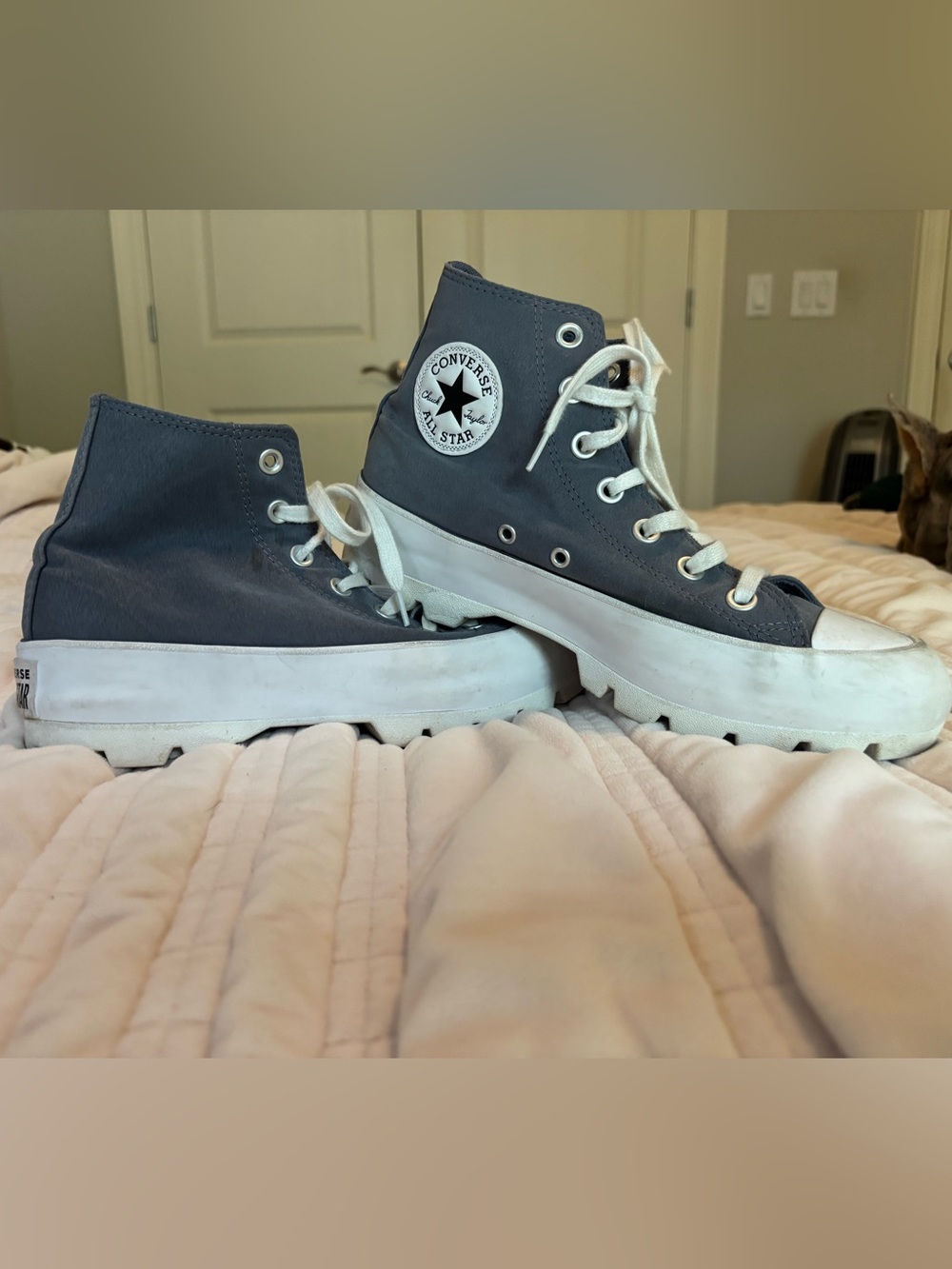 Converse Chuck Taylor Lugged High- Light Carbon